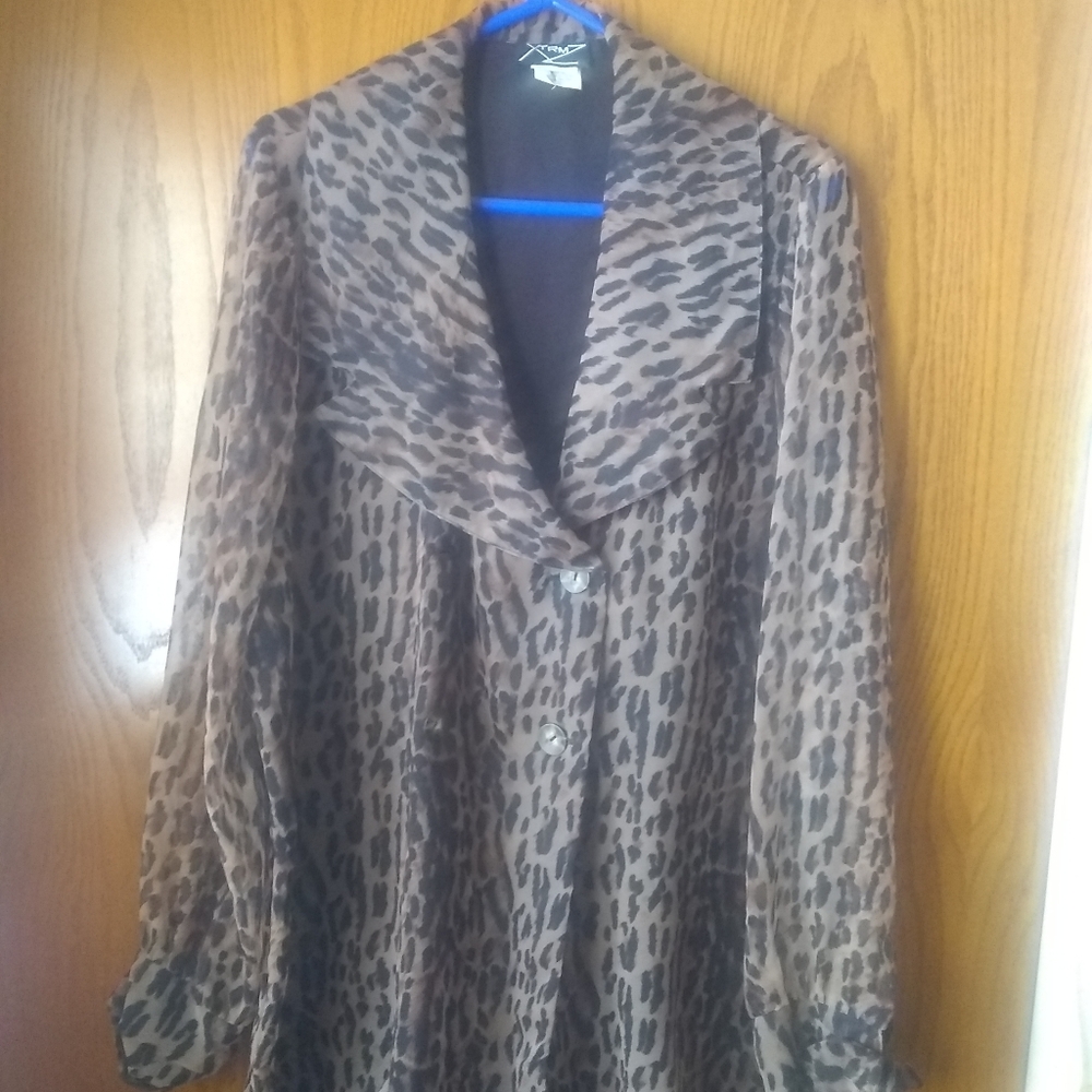 Dresses - Picture 4 of 8